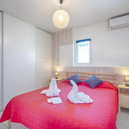 Holiday home Holiday Des Rocs *